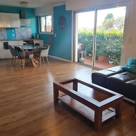 Avec Terrasse, Piscine Et Garage A 400m Appartamento *